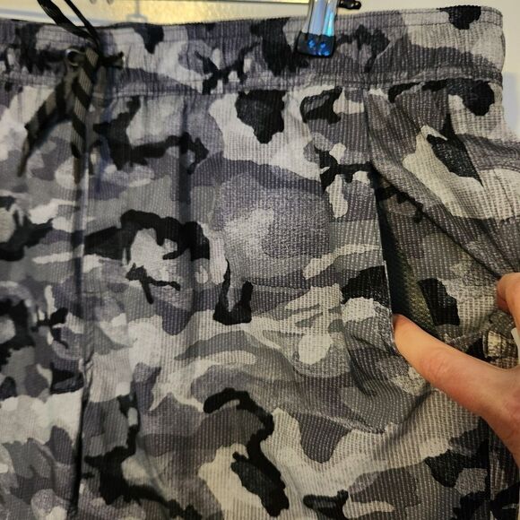 George Mens Gray Camo Lined Swim Trunks Elastic Drawstring Waist Pockets Size XL - Picture 5 of 7